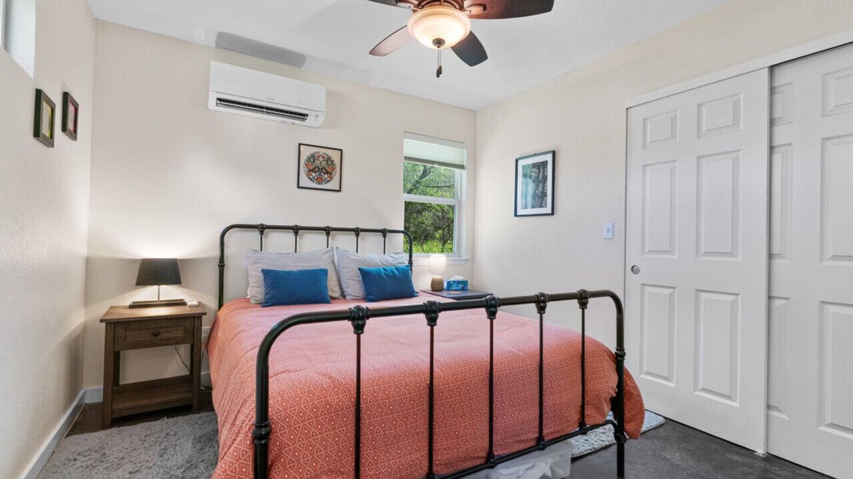 Austin House | Secluded Guest House in beautiful setting