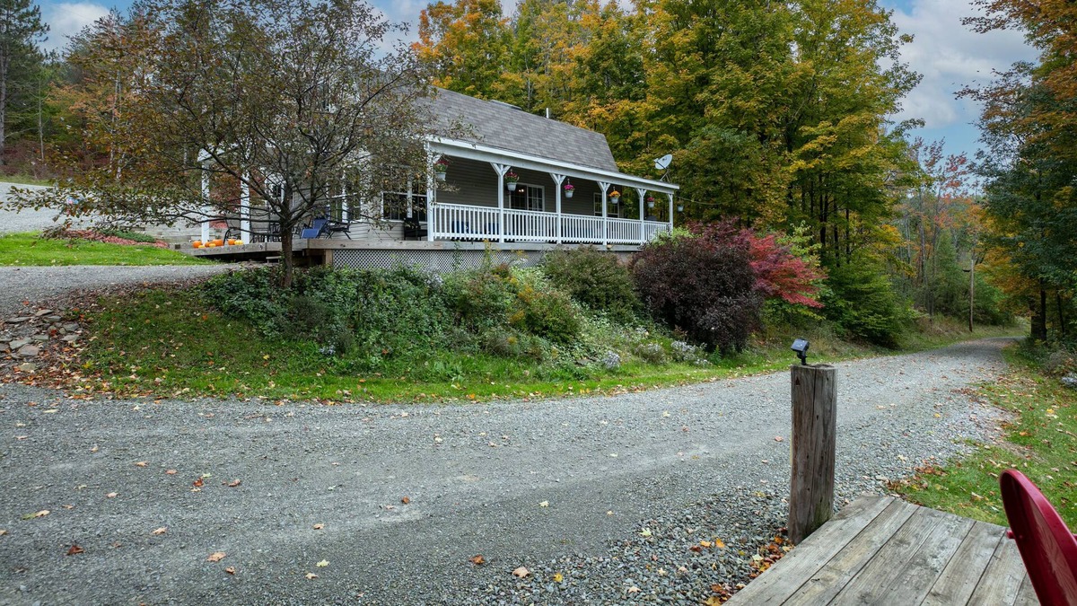 Cohocton House | Secluded Hill Top Retreat with trails and views!