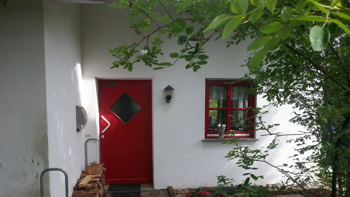 Oberdurenbach House | Secluded holiday home on the outskirts, 2 large sun terraces, garden