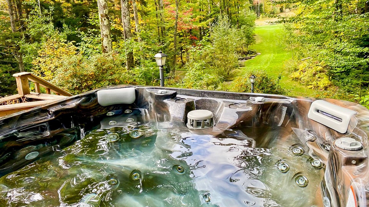Jay House | Secluded home on 15 acres w/private hot tub, sauna, fireplaces, & Jay Peak views