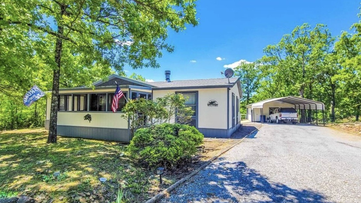 Longtown House | Secluded Lake Eufaula Getaway