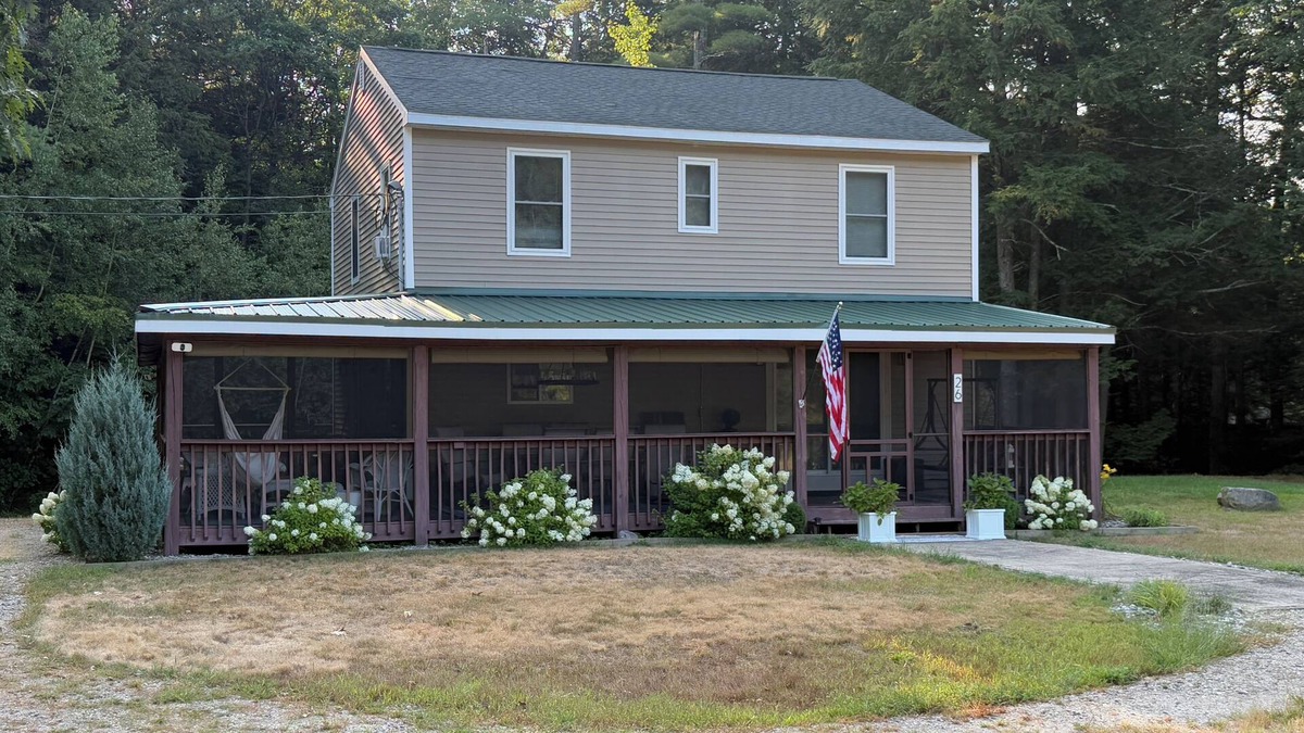 Moultonborough House | Secluded lake house with water access at public beach just 400 steps away