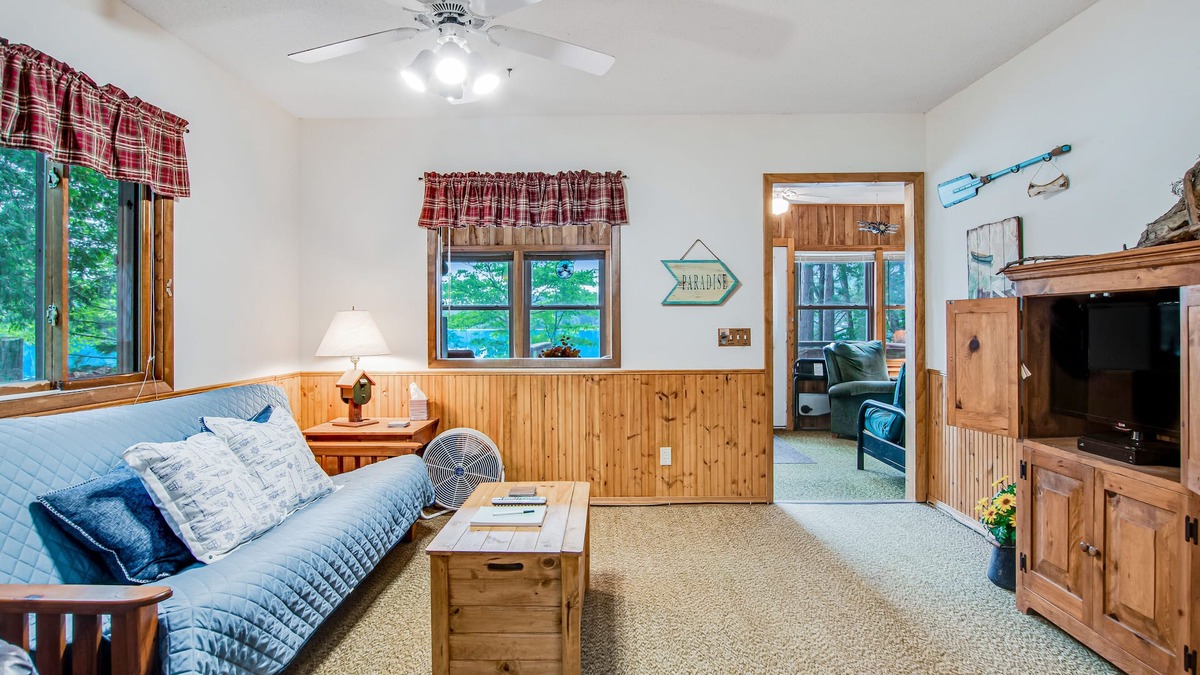 Tomahawk Cabin | Secluded lakefront cabin with private beach, deck, views & firepit- dog-friendly
