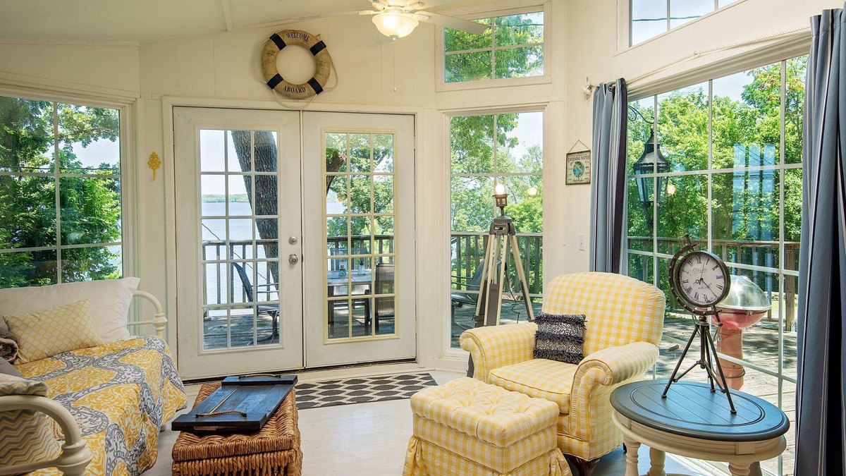 Wagoner House | Secluded lakeside paradise on Ft. Gibson Lake