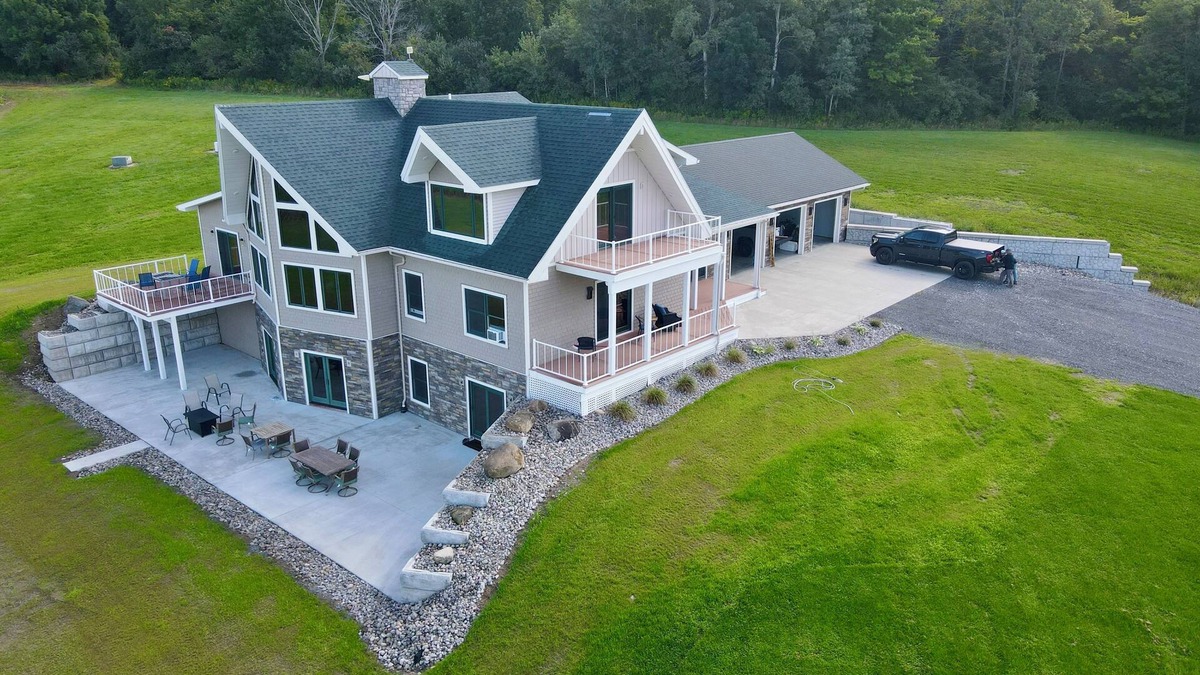 Conesus House | Secluded lodge, with multiple hiking trails and breathtaking views!