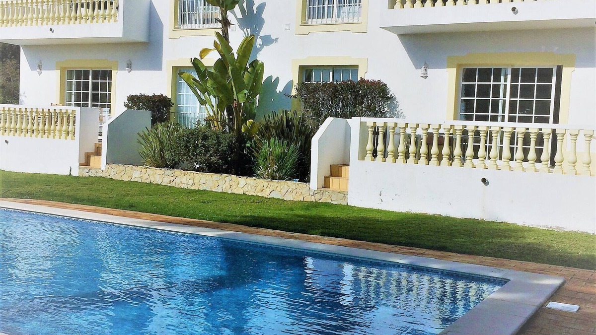 Luz Apartment | Secluded Lovely 2 Bedroom Ground Floor Apartment with WiFI Pool and Garden