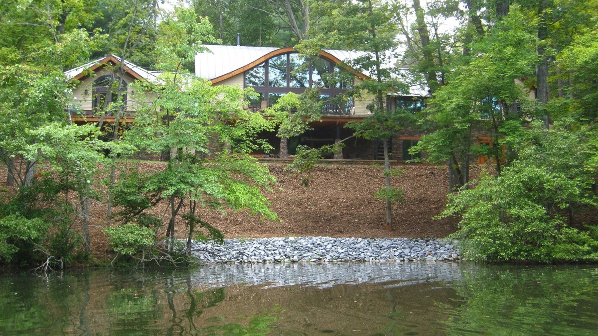 Lynchburg House | Secluded Luxury; In-law Suite on Evergreen Lake