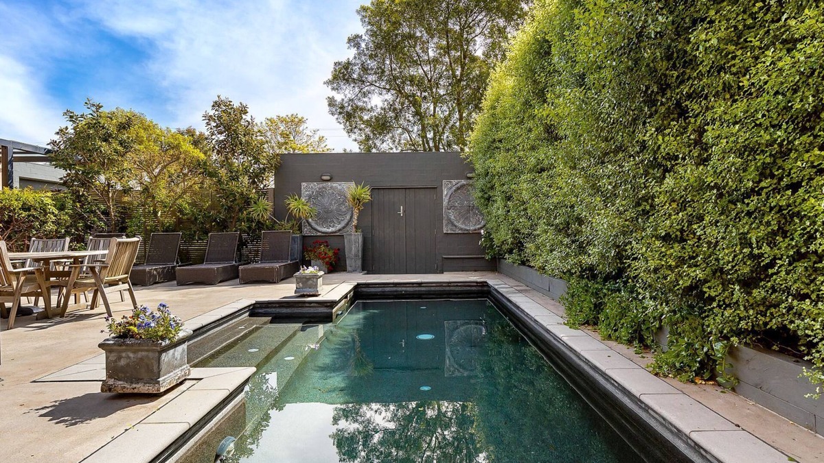 Somers House | Secluded Luxury on Tower Hill