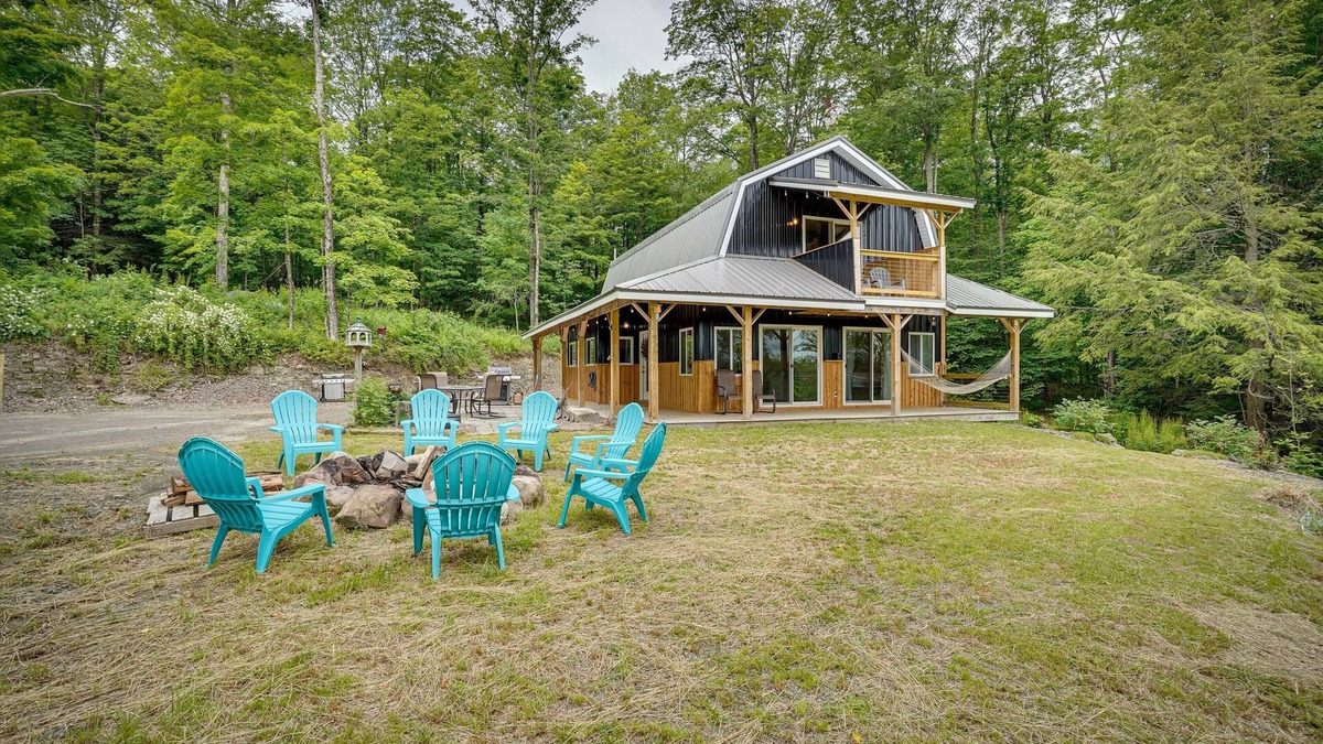 Marathon Cabin | Secluded Marathon Hideaway w/Fire Pit + Views!