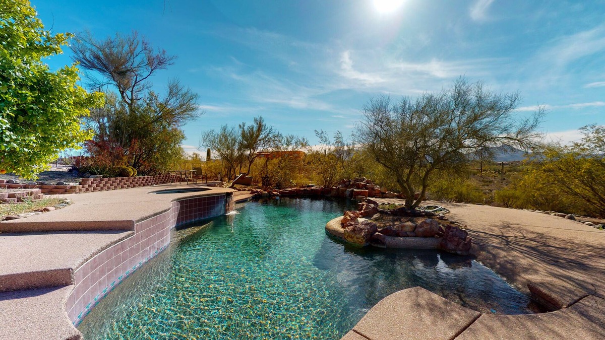 Tucson House | Secluded mountain-view haven with pool, pool spa, office, AC, & WiFi - near town