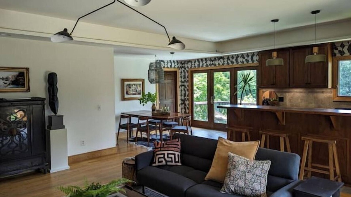 Otego House | Secluded nature retreat - 60 acres with private lake