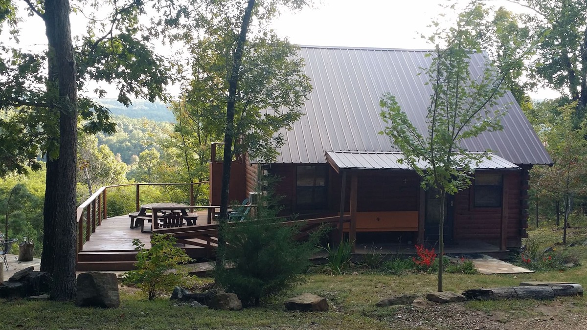 Deer House | Secluded Newton Co. Arkansas Cabin with View