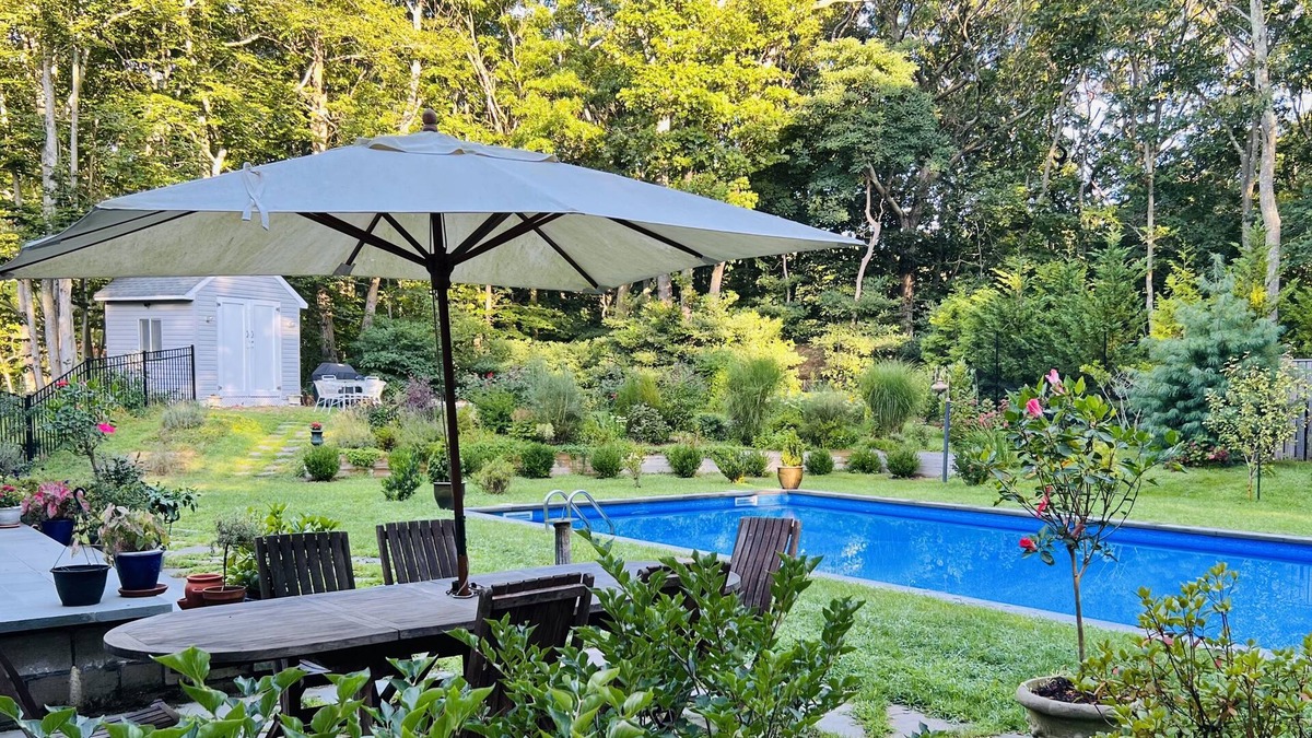Wading River House | Secluded North Fork House with private pool