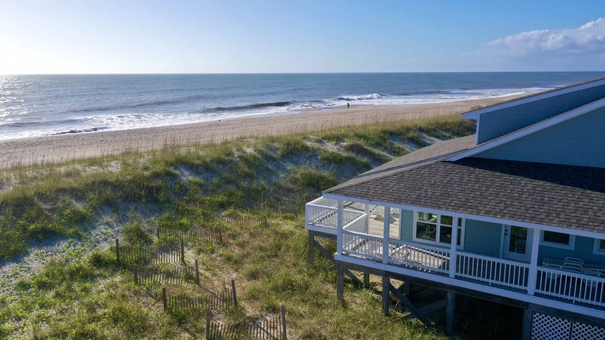 South Beach House | Secluded Oceanfront Home, Amazing Sunsets, Steps from Beach, Wrap Around Deck, BHI/Shoals Clubs+Golf
