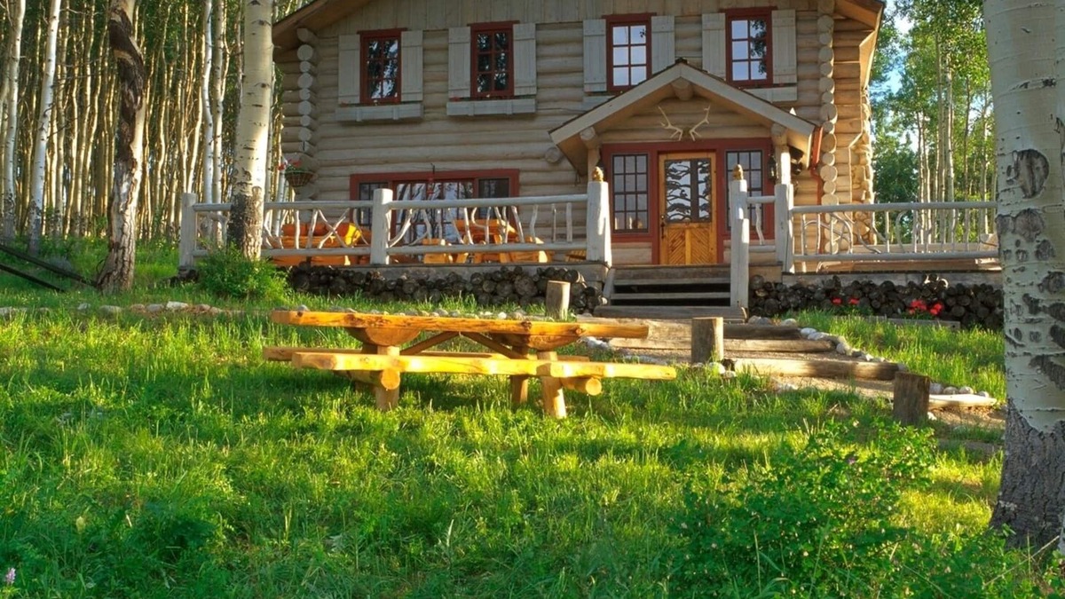 Beaver Creek Cabin | Secluded On-Mountain Trappers Cabin with Private Hot Tub by RedAwning