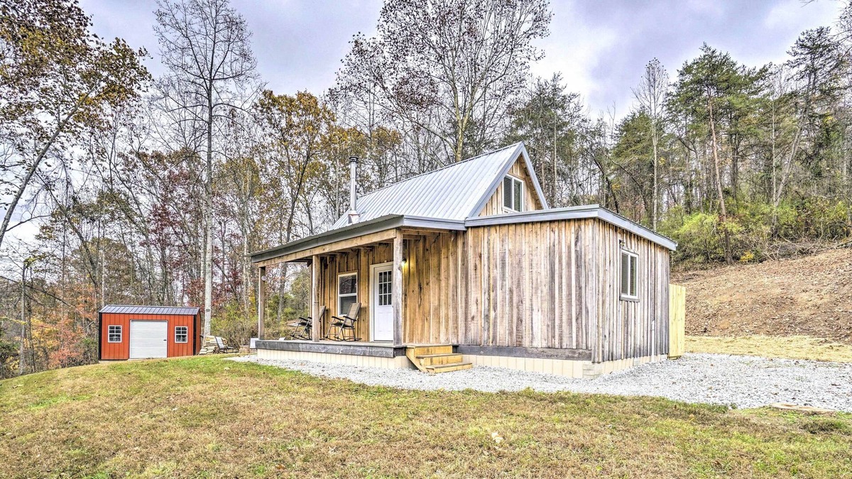 Gallipolis Ferry Apartment | Secluded Patriot Escape - 50 Acres of Hiking!