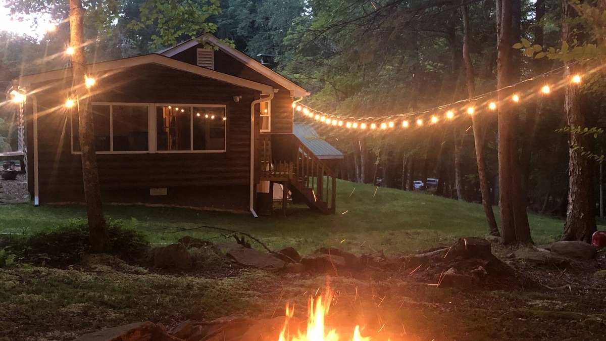 Smallwood Cabin | Secluded Peaceful Cabin in the Forest