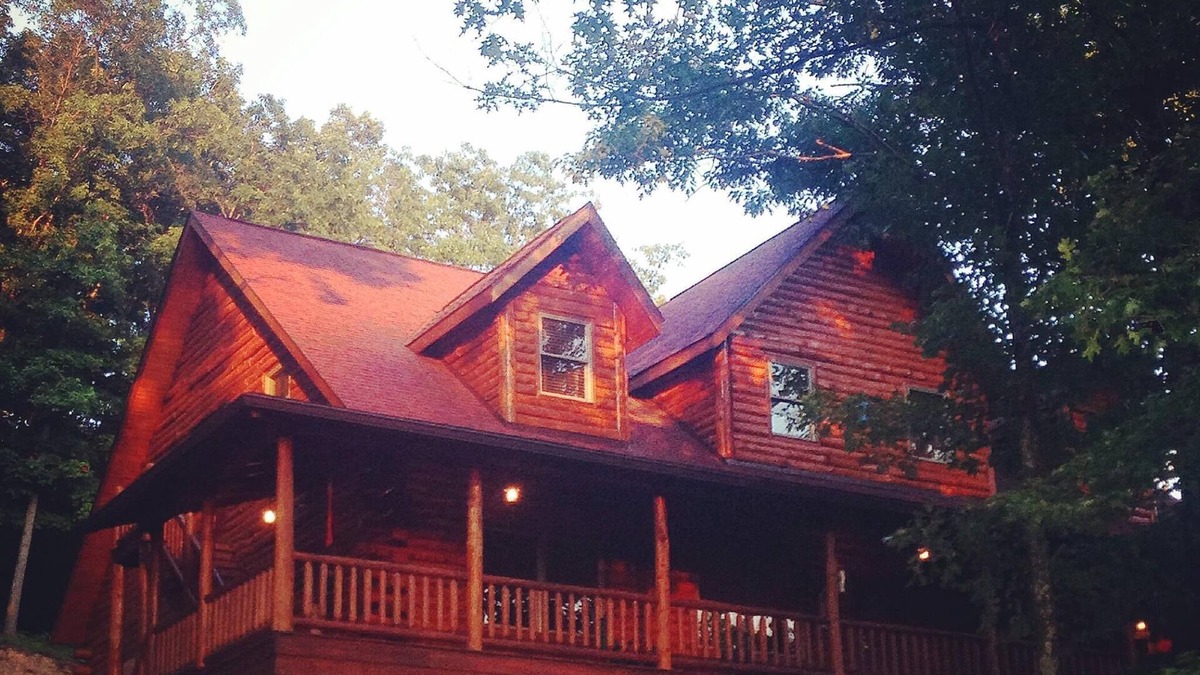 Cambridge Cabin | Secluded, Private 5000 Square Foot Luxury Lodge Located On 20 Wooded Acres.