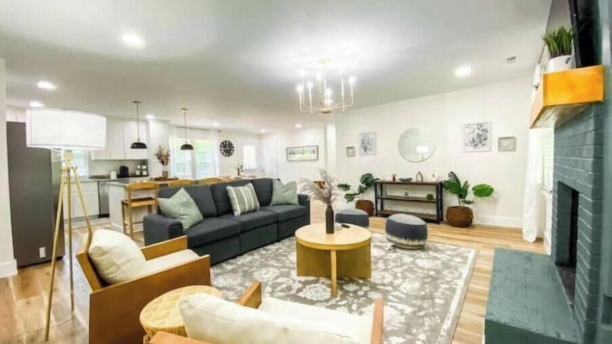 Zebulon House | Secluded ranch with big yard in Zebulon