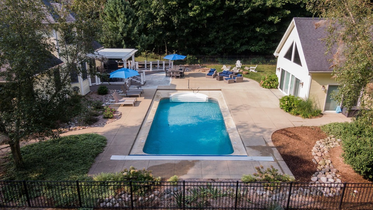Three Oaks House | Secluded retreat w/Heated pool guest house 13 acres pool table playground