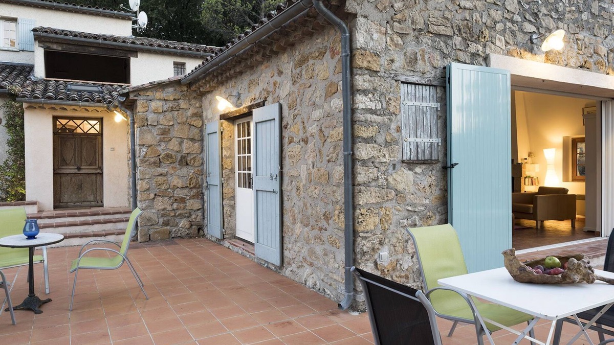 Cotignac House | SECLUDED SPACIOUS PROPERTY WITH LARGE POOL