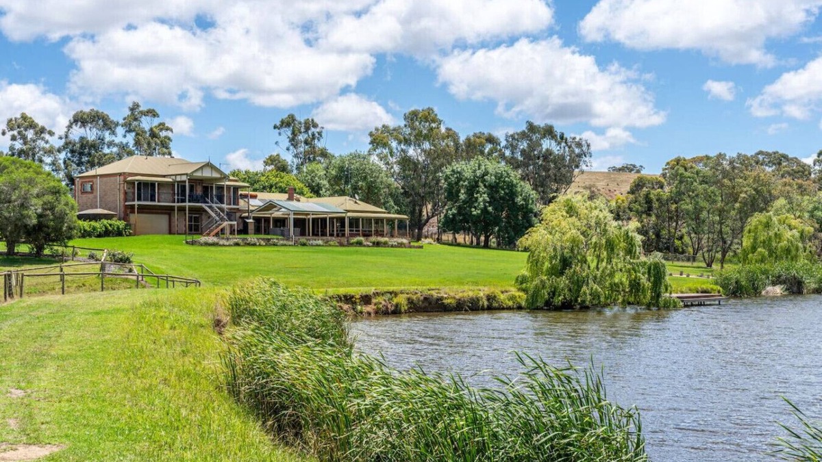 Kondoparinga House | Secluded, Stylish, and Spacious – The LostPlot