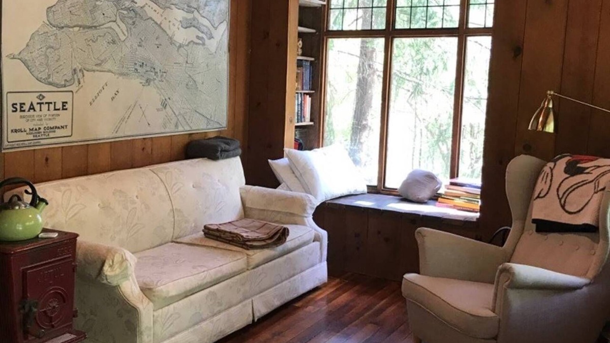 North Admiral Cabin | Secluded Tree-Top Cabin on West Seattle Waterfront