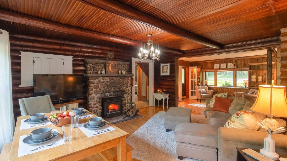 Solon Springs Cottage | Secluded Wisconsin Cottage w/Nearby Lake Access