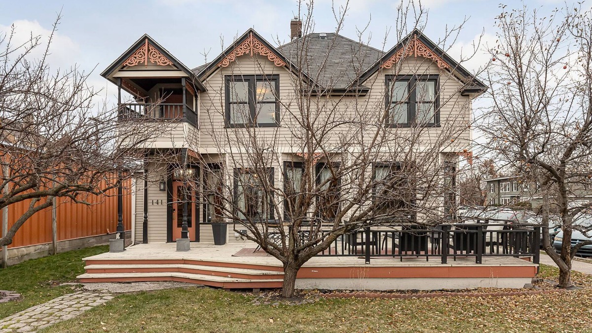 Riverfront House | Second floor 2 bdrm off Missoula's Hip Strip, across river from downtown