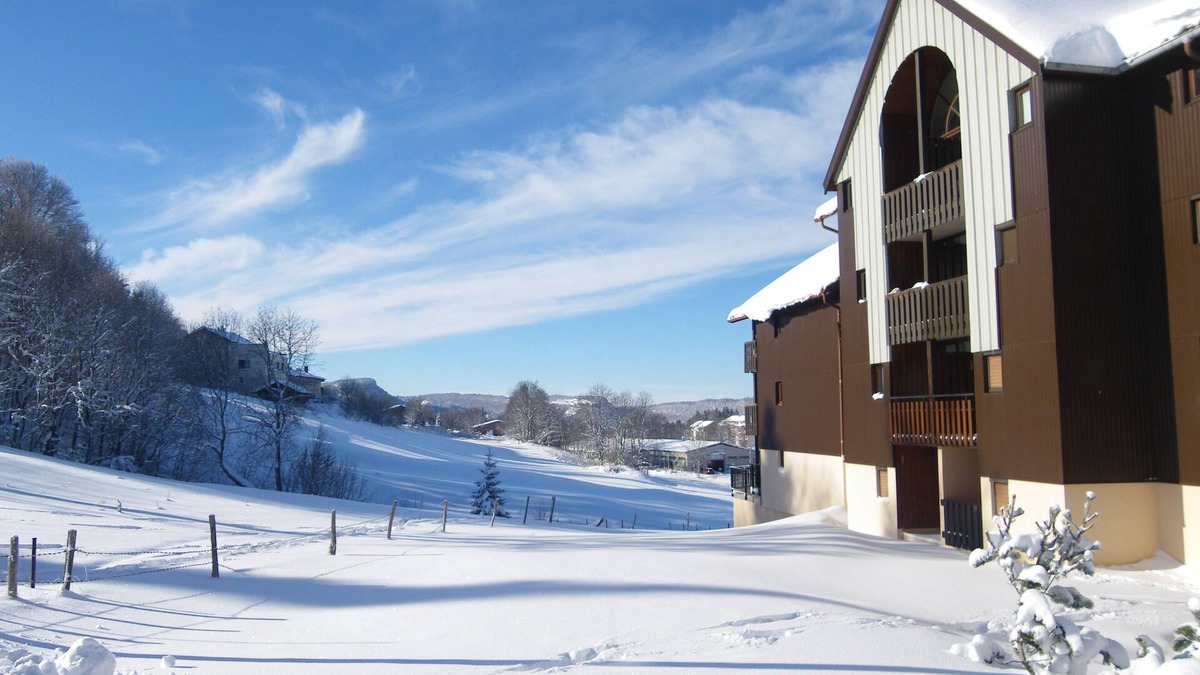 Les Rousses Apartment | Second home apartment for rent in typical village in Les Rousses Jur