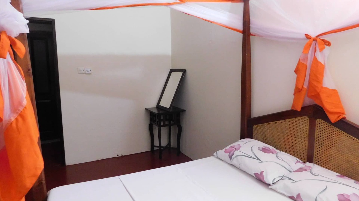 Malindi Marine National Park House | SECOND HOME WITH ONLY 5MINS WALK TO THE BEACH