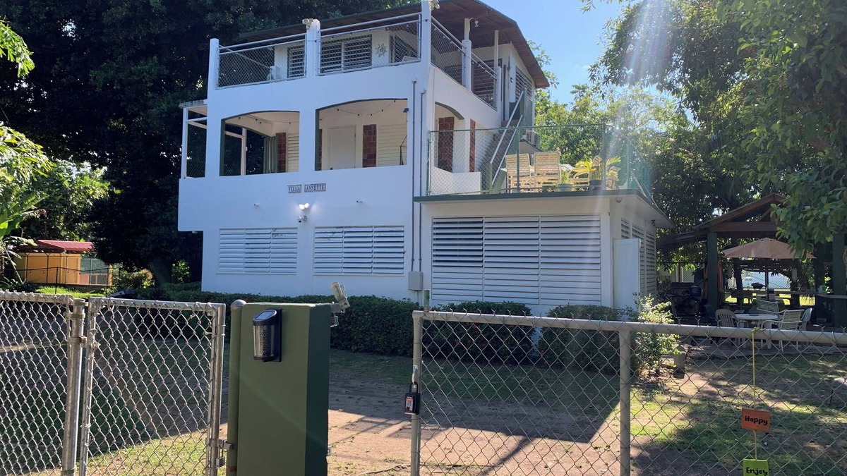 Puerto Nuevo Apartment | Second Story Beach Unit, Three Bedrooms, One Baths, Sleeps up to 4 guestsn