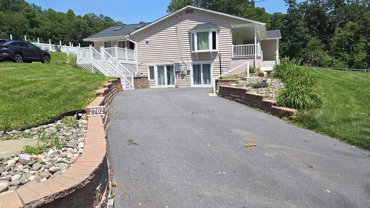 Boring Other | Secondary Suite In An Amazing Farmhouse with Swimming Pool and FirePit