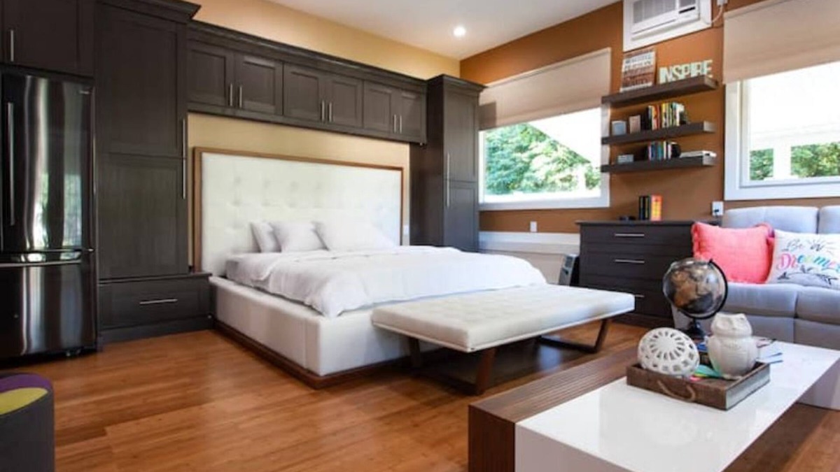 Huntington Apartment | SECRET HIDEAWAY: LUXURY L.I. STUDIO W/PRIV. ENTRN