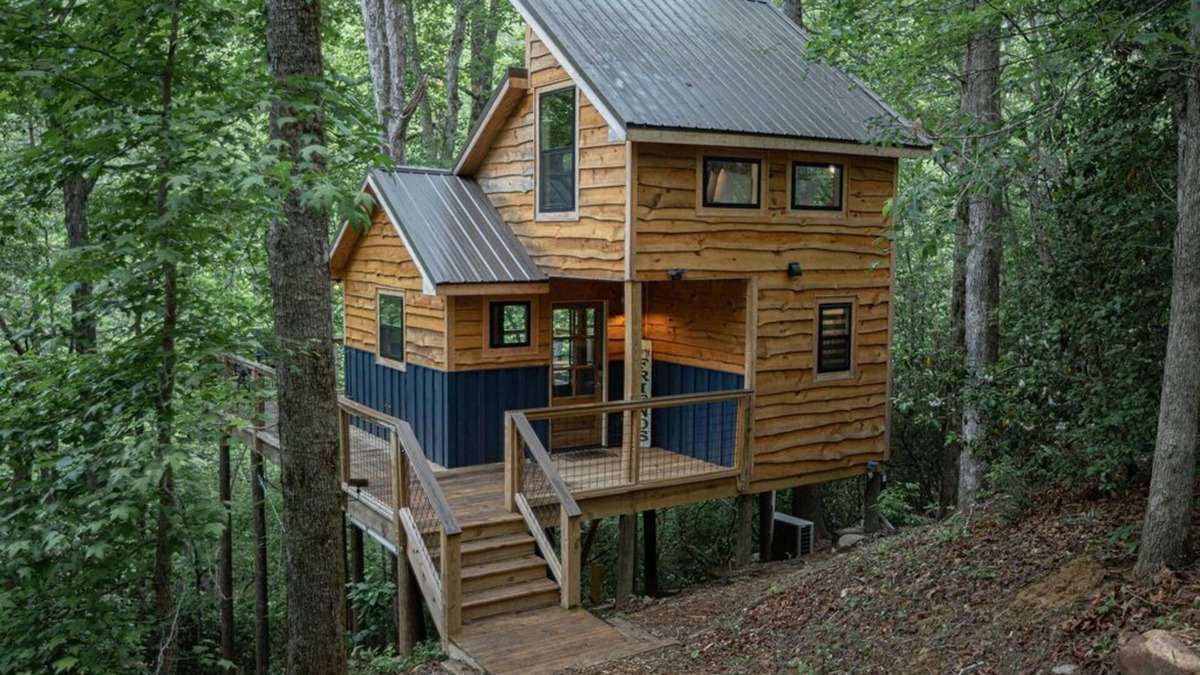 Dahlonega Cabin | Secret Stash: Secluded Treehouse Overlooking Creek