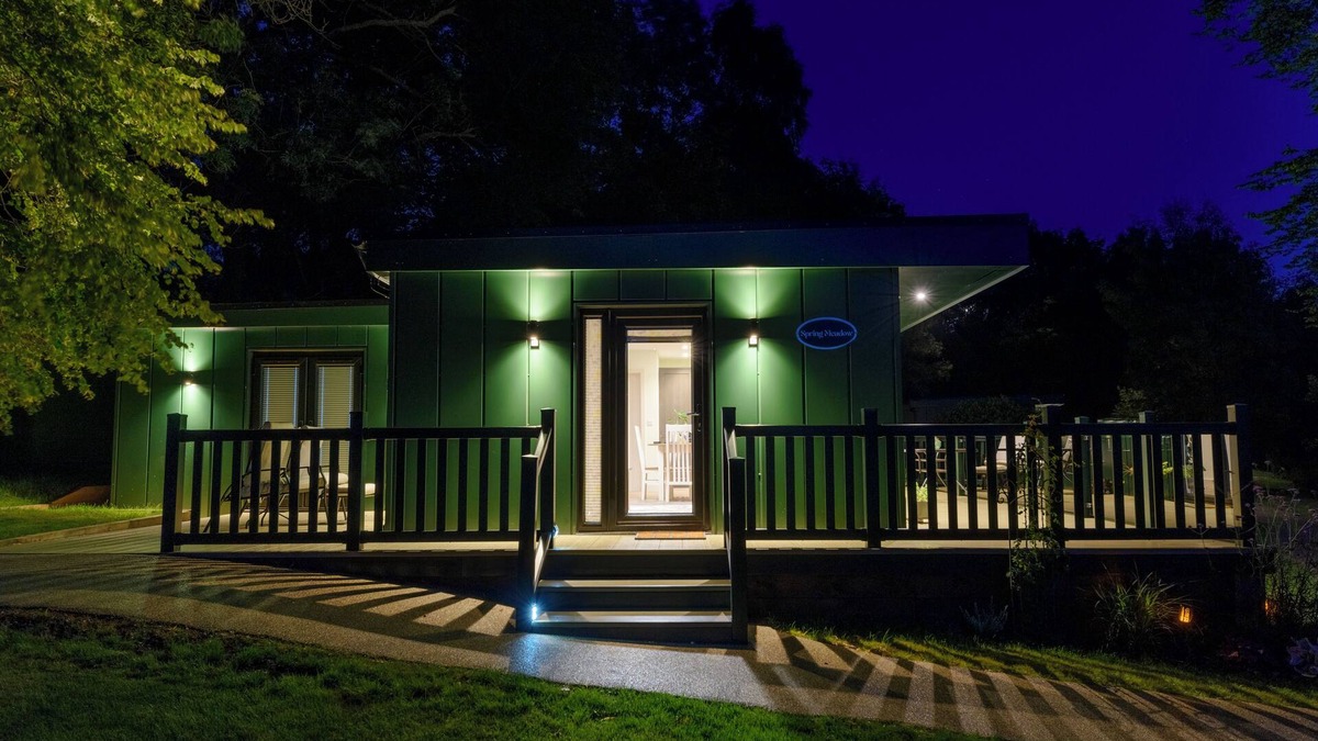 Pensax Cabin | Secret Waterside Lodges in Worcestershire