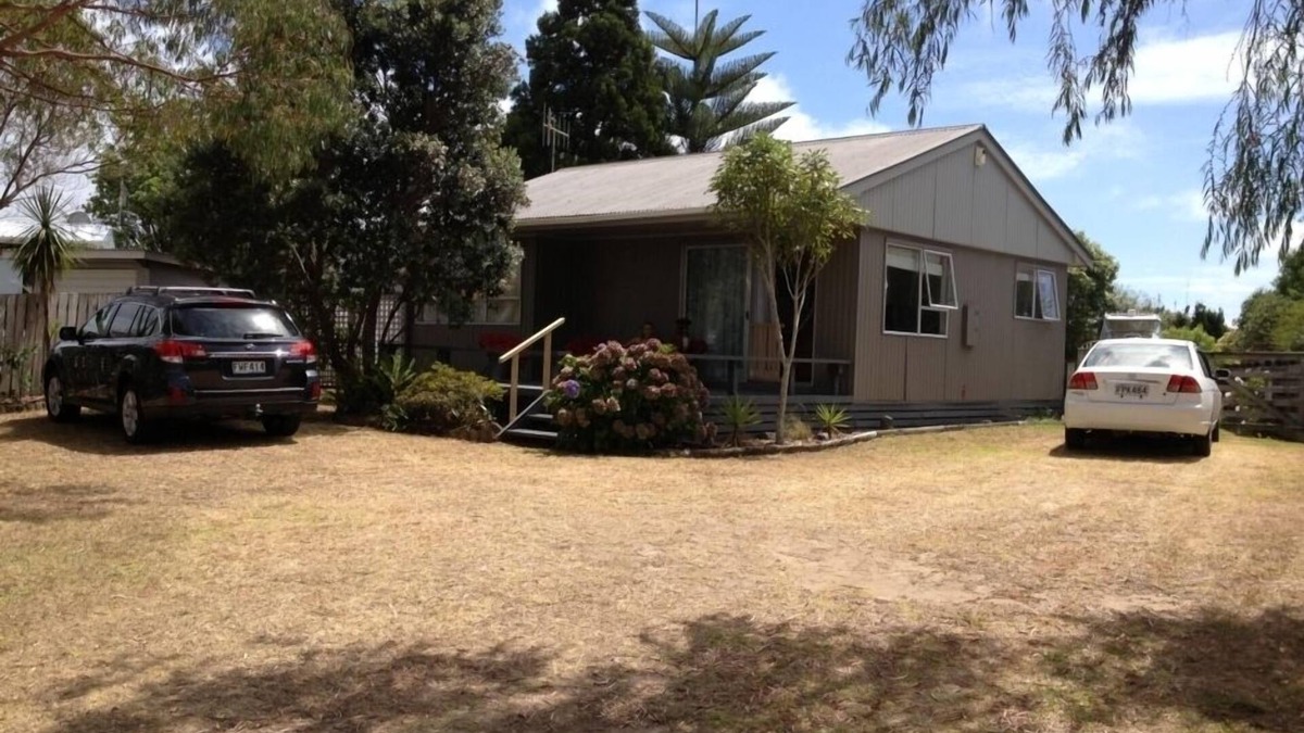 Whangamata House | Securely fenced haven