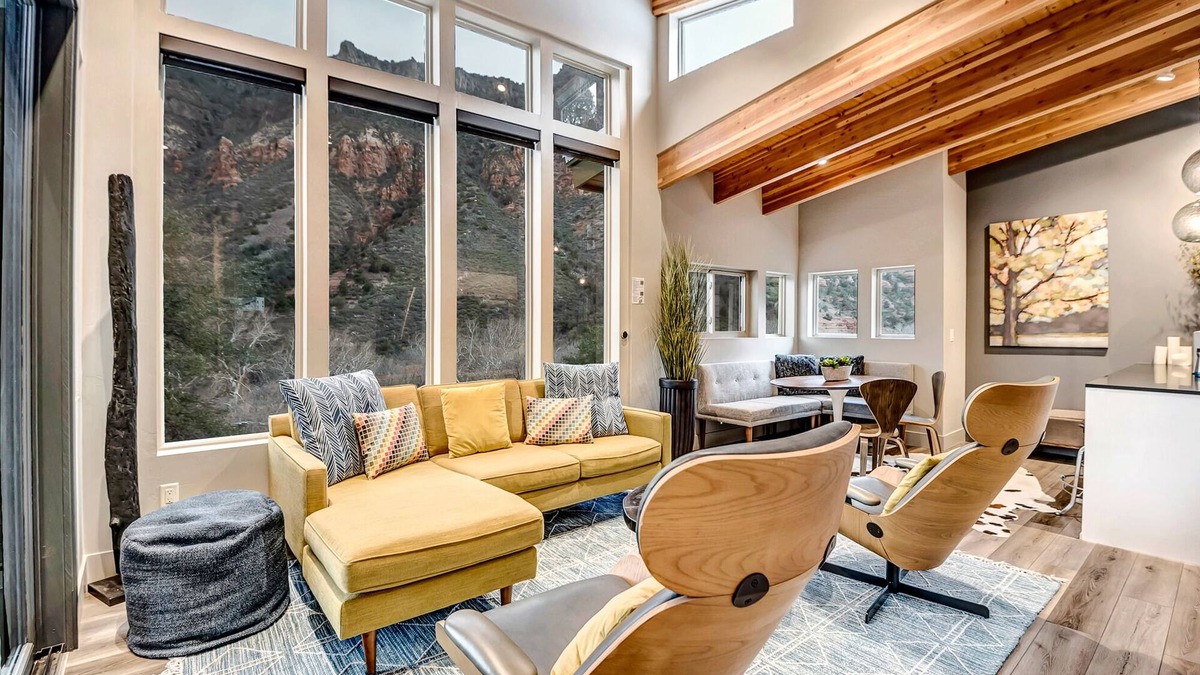 Sedona House | Sedona Canyon Terrace modern mountain home tucked away in canyon+Chef's Kitchen+deck & views!