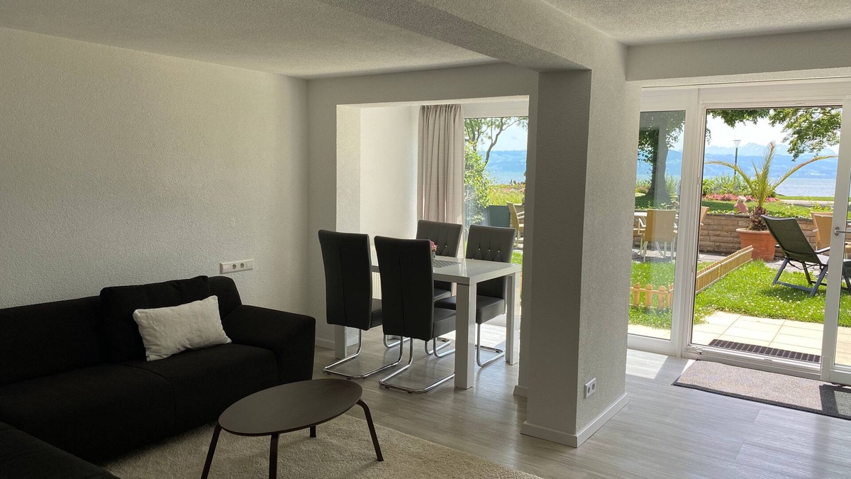Langenargen Apartment | See-apartement mit 45 qm, Terrasse, Dusche/wc, Max. 2 Pers
