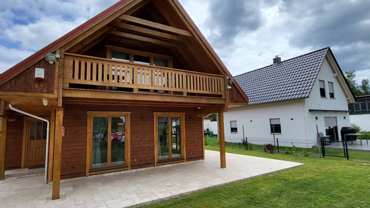 Gross Koeris House | Seeblick 21 by Interhome
