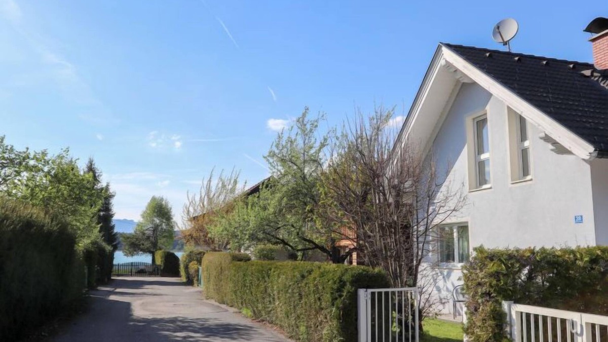 Faak am See House | Seehaus Blue Faak by Interhome