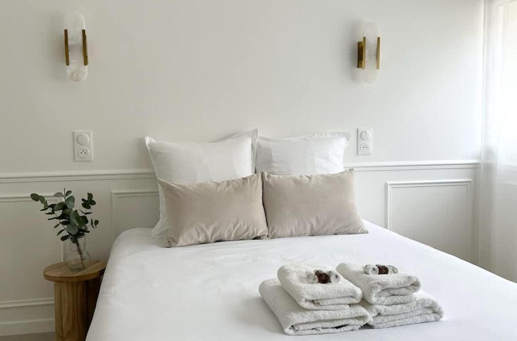Combs-la-Ville Apartment | Sejour royale avec Netflix - Senart - 001 - 002