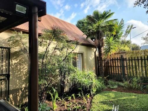 Pretoria Apartment | Selah, self-catering