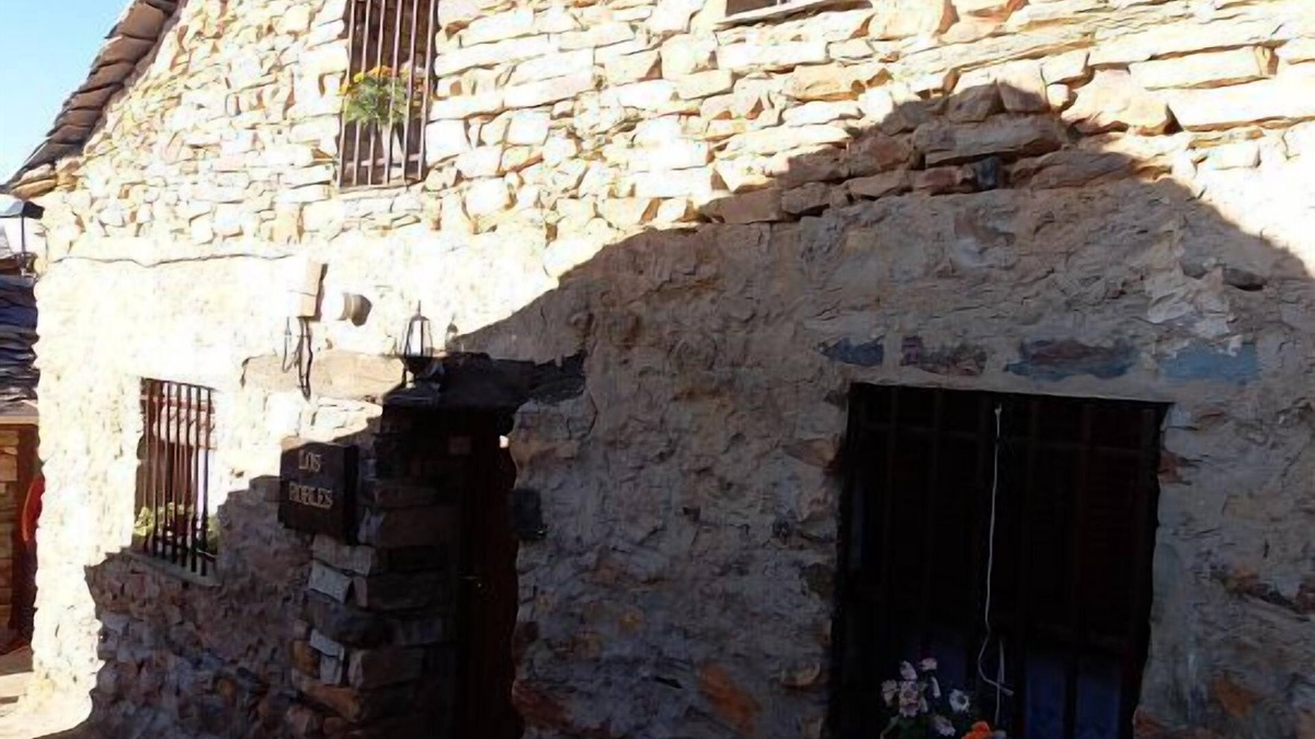 Zarzuela Cottage | Self catering Los Robles for 4 people