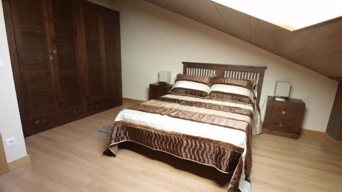 Santo Domingo de Silos Cottage | Self catering El Ciprés for 11 people