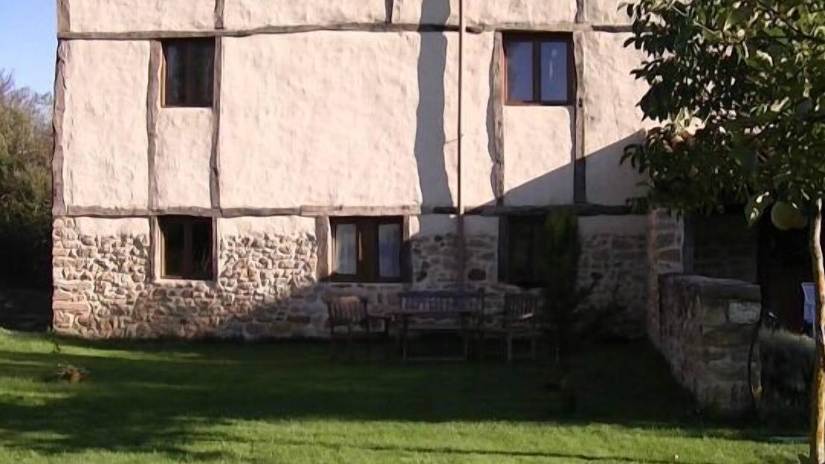 Roscales de la Pena Cottage | Self catering La Cuadra de la Tila for 2 or 4 people