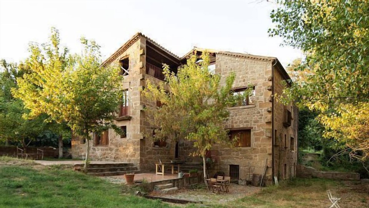 Plandogau Cottage | Self catering La Farga 1845 for 12 people