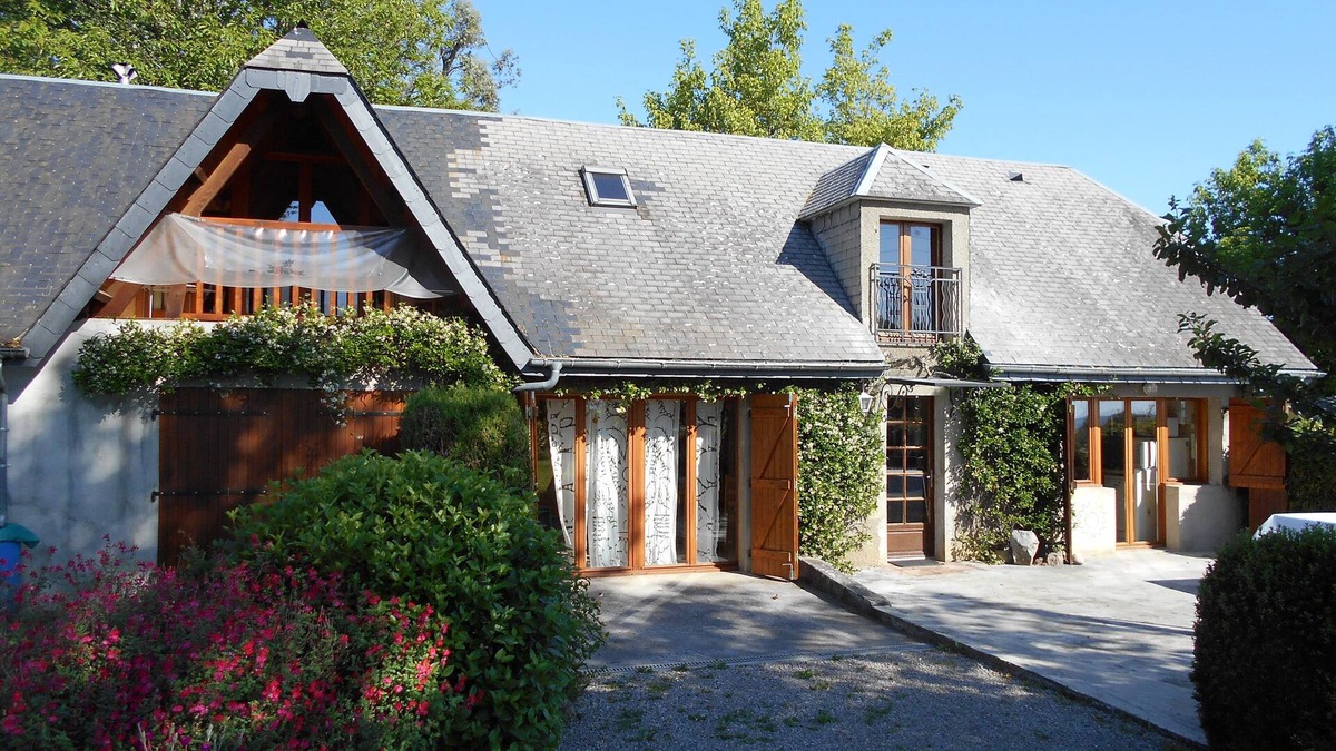 Bagneres-de-Bigorre House | Self catered house on a large lot, mountain view, no neighbours, very quiet