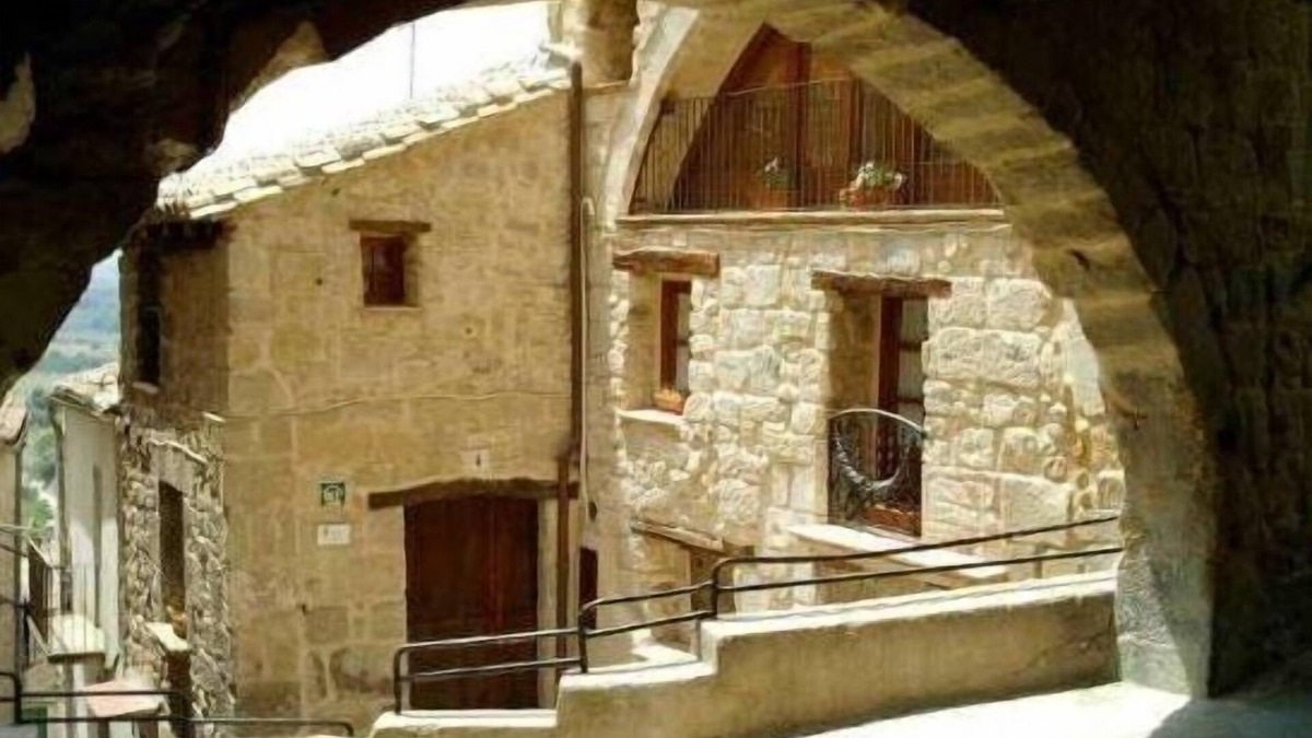 Horta de Sant Joan Apartment | Self catering El Racó de les Grases for 8 people