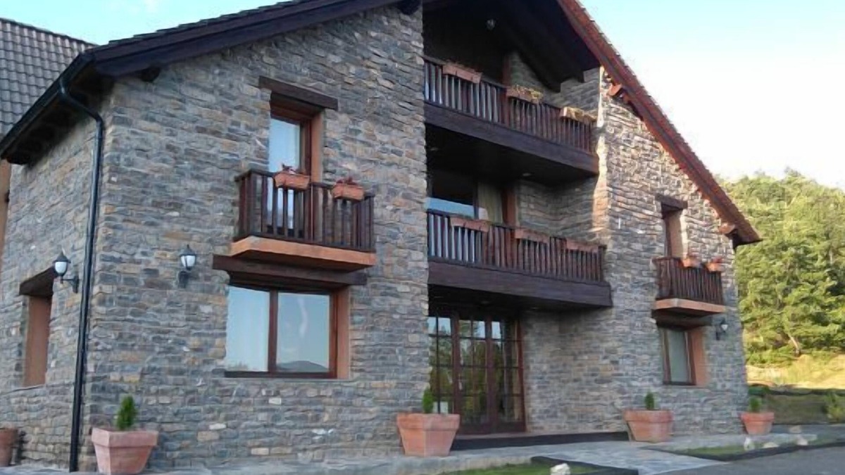 Erdo Cottage | Self catering La Taleia for 10 people